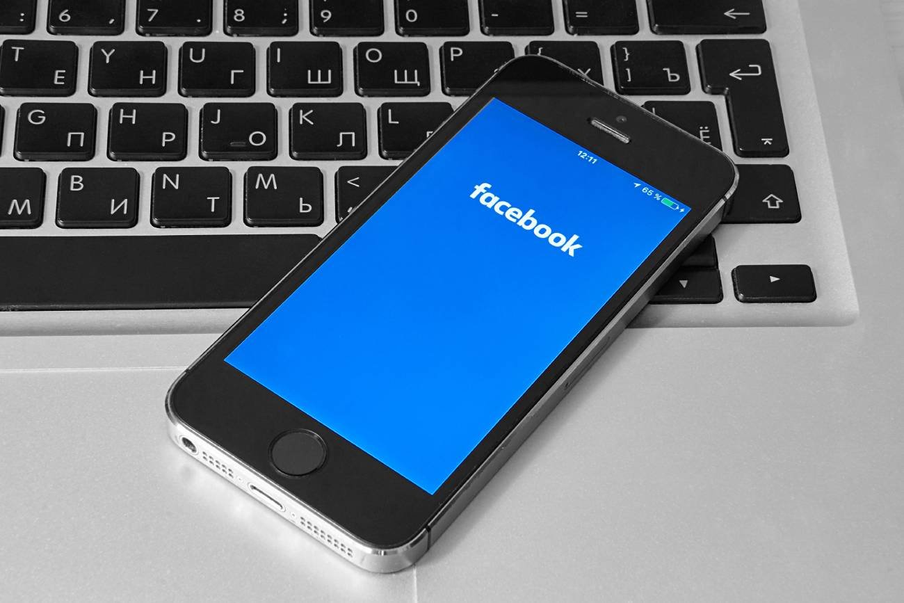 W algorytmy Facebooka miał zakraść się poważny błąd.