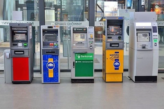 W zeszłym roku banki w Polsce zarobiły na czysto 13,6 mld zł. W tym roku może to być nawet 15 mld zł
