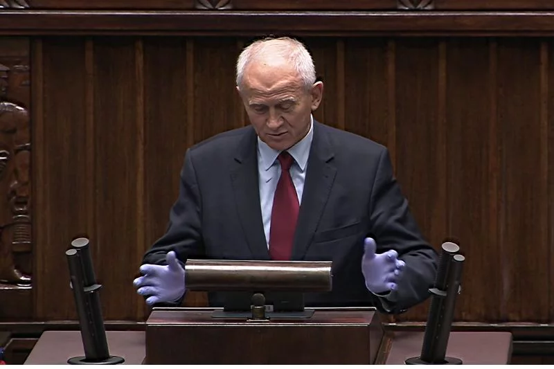Poseł Tchórzewski nieco zaskoczył.