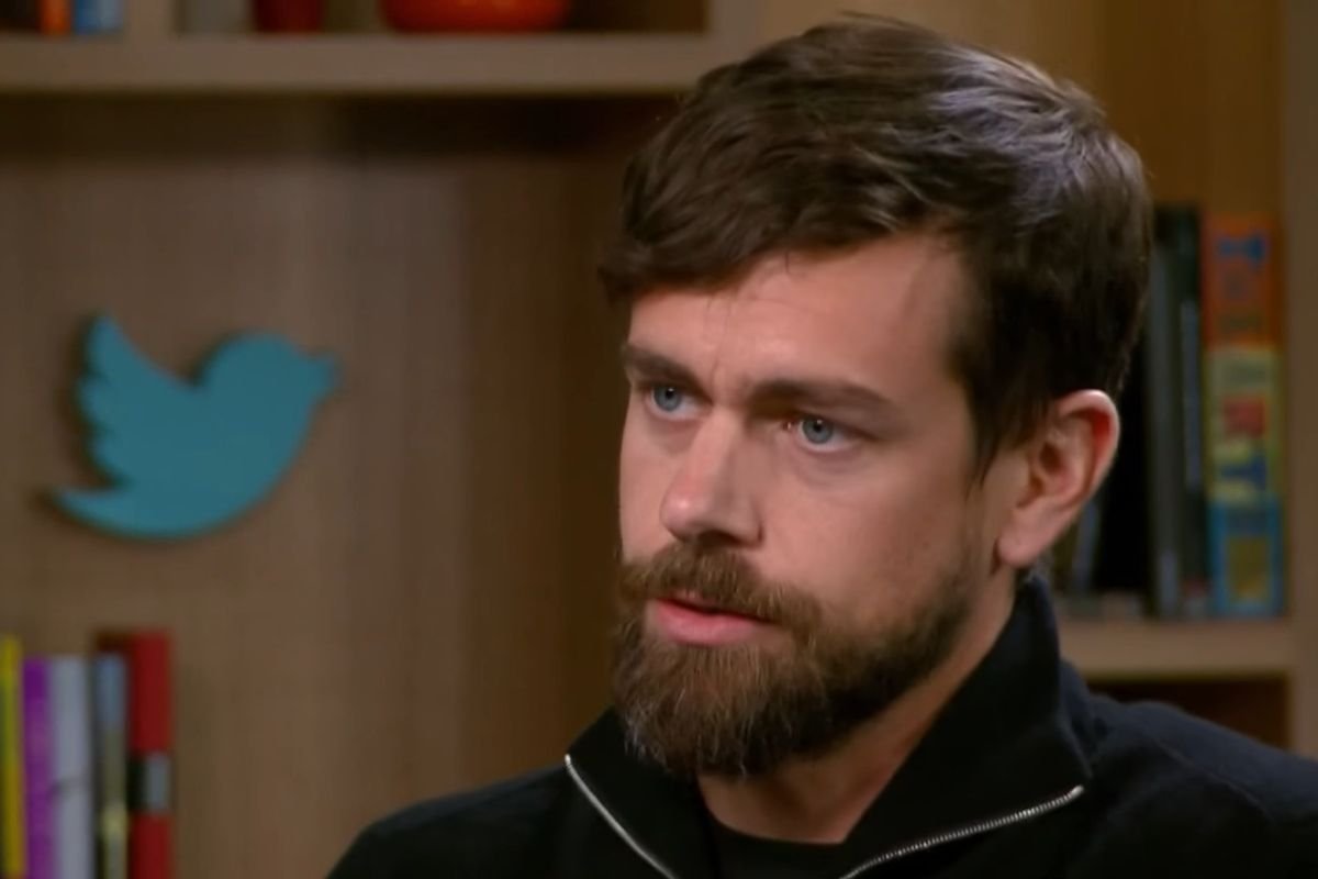 "Wierzymy, że zasięg polityczny powinien być zdobyty, a nie kupiony" - stwierdził Jack Dorsey, szef Twittera.