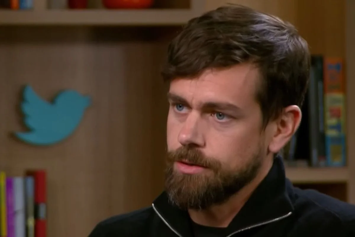"Wierzymy, że zasięg polityczny powinien być zdobyty, a nie kupiony" - stwierdził Jack Dorsey, szef Twittera.