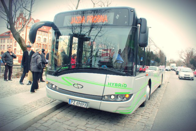 Solaris sprzeda ponad 200 autobusów hybrydowych za niemal 105 mln euro (ok. 450 mln zł) największemu przewoźnikowi w Walonii.