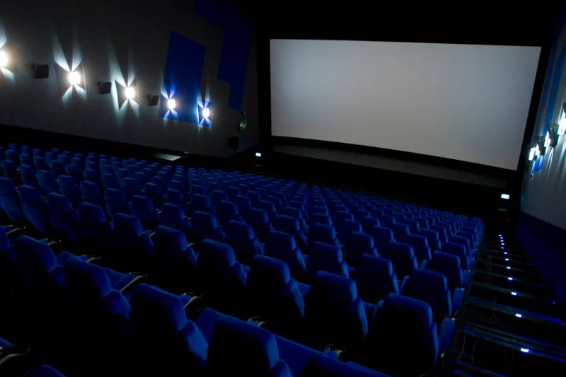 Współwłaściciel Cinema City zamierza wycofać się z polskiej giełdy za pomocą luki w prawie. Budzi to sprzeciw OFE.