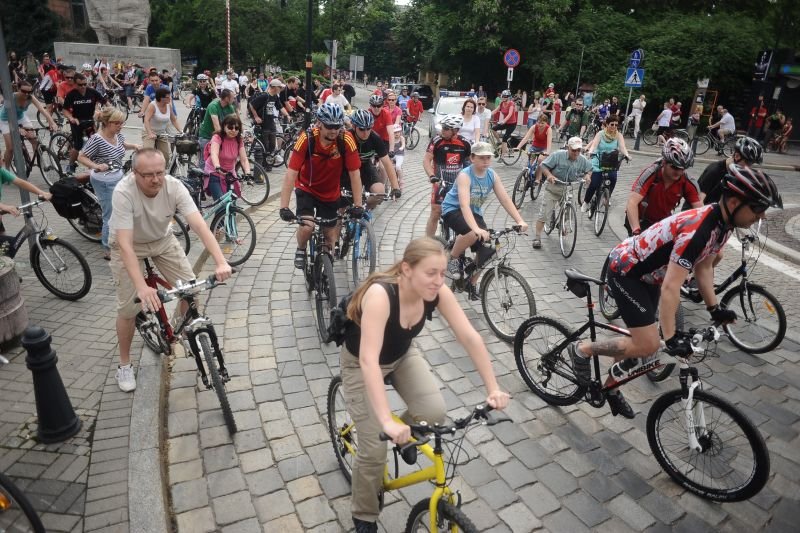 Większość Polaków nie decyduje się na zakup ubezpieczenia roweru