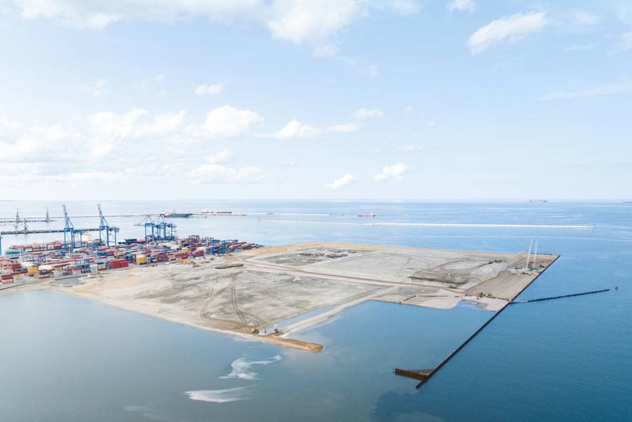 Powiększanie Polski trwa przy Porcie Gdańskim.