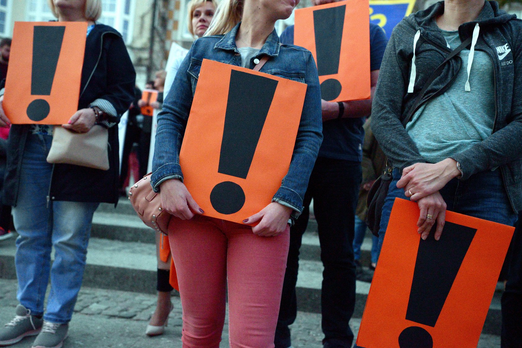 W kwietniu odbył się ogólnopolski protest nauczycieli. Minister edukacji właśnie potwierdził, że pracownikom oświaty udało się wynegocjować podwyżki