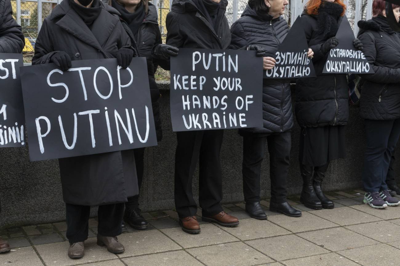 Demonstracja przeciw agresji Rosji na Ukrainę