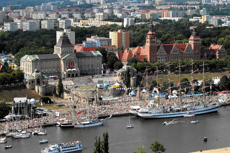 W Szczecinie w ramach konkursu wystarczy napisać biznesplan i otworzyć firmę. Eksperci darmowo pomogą w jej prowadzeniu.