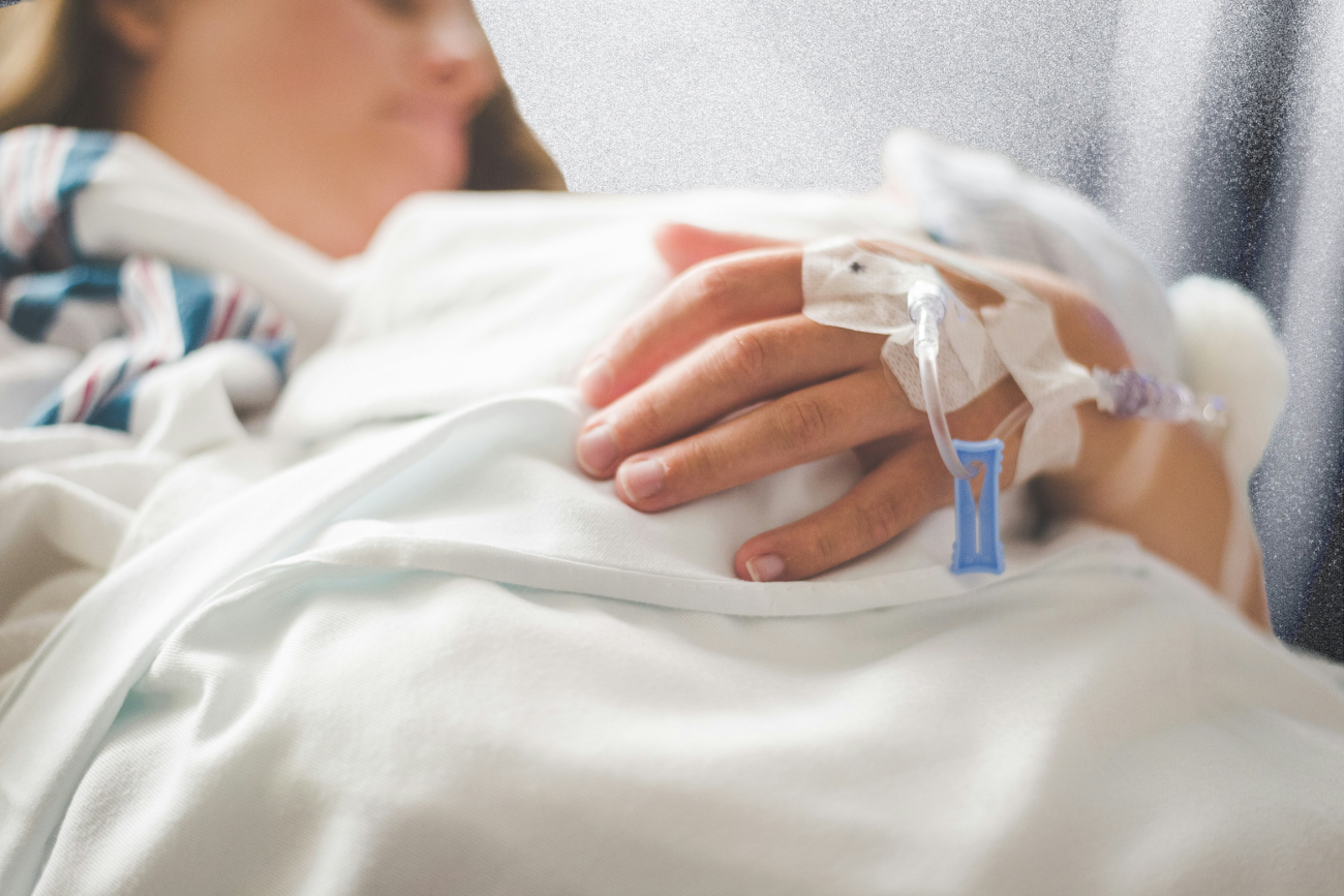 Polskie szpitale nie płacą składek. Kwota zadłużenia szokuje Polskie szpitale toną w długach. ZUS czeka na ponad miliard złotych