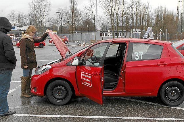 Prawo jazdy zdaje średnio 35 proc. podchodzących do egzaminu