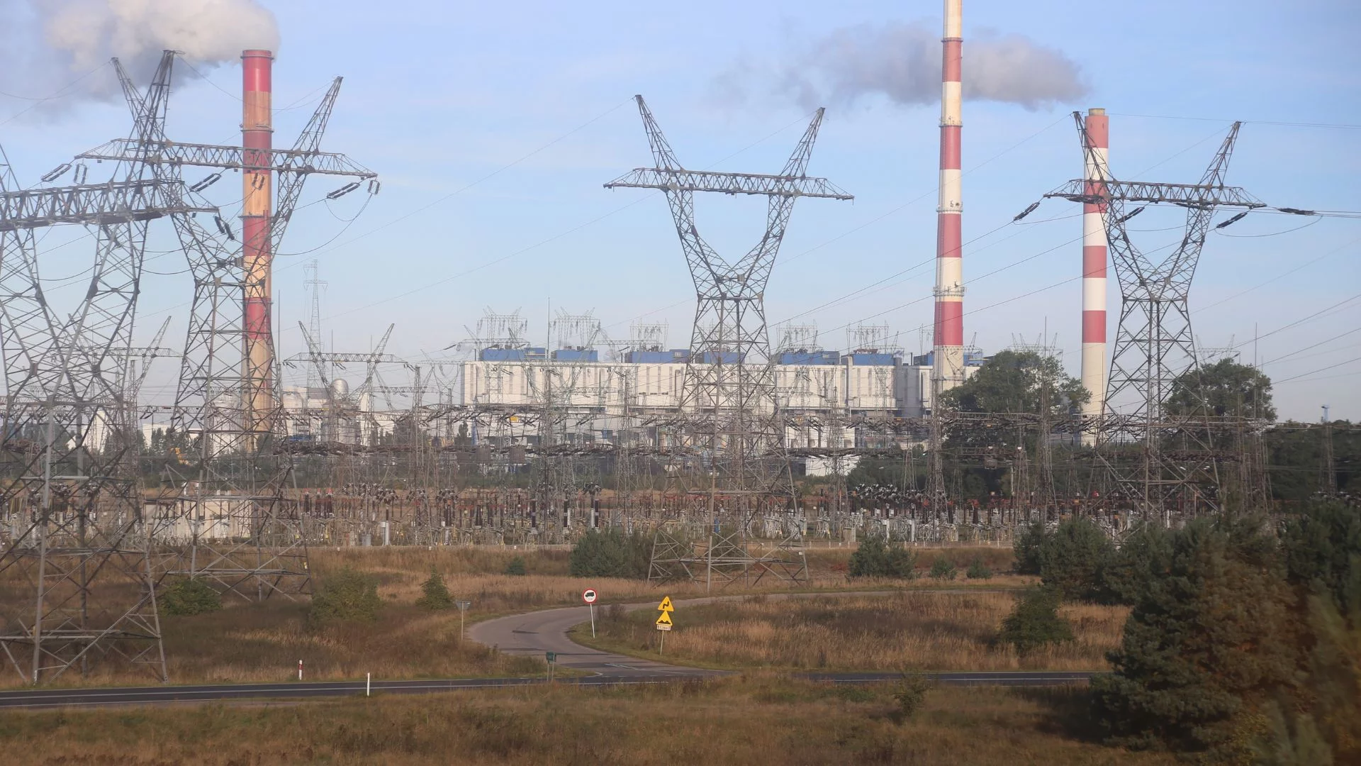 Zamyka się elektrownia PGE. Nawet 400 tys. zł odprawy dla pracownika Elektrownia Dolna Odra w Gryfinie. PGE podpisało porozumienie o Programie Dobrowolnych Odejść z atrakcyjną odprawą.