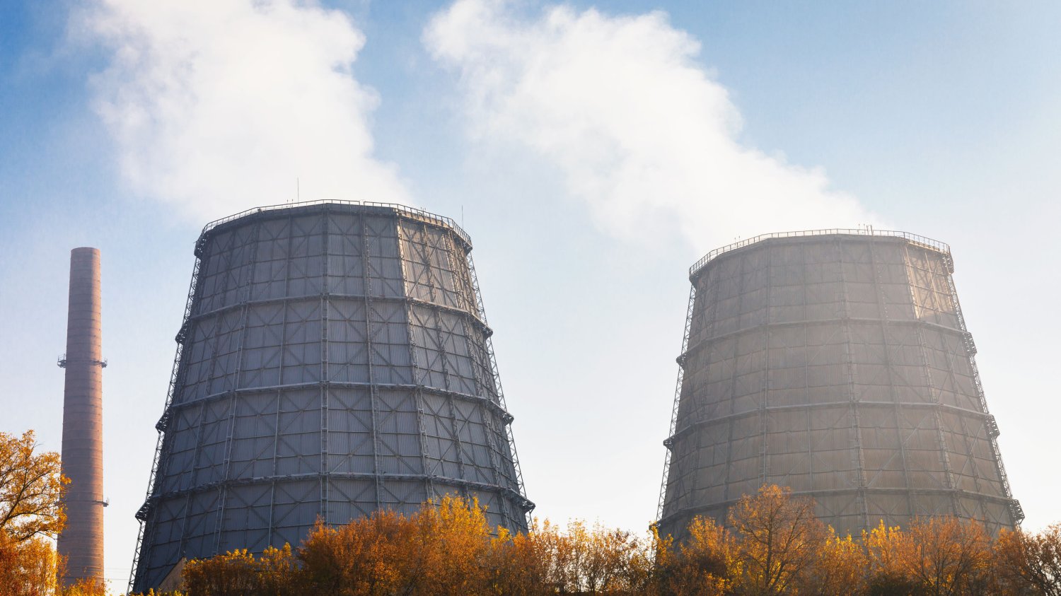 Elektrownia jądrowa blisko twojego miejsca zamieszkania? Tłumaczymy, czy jest się czego bać.