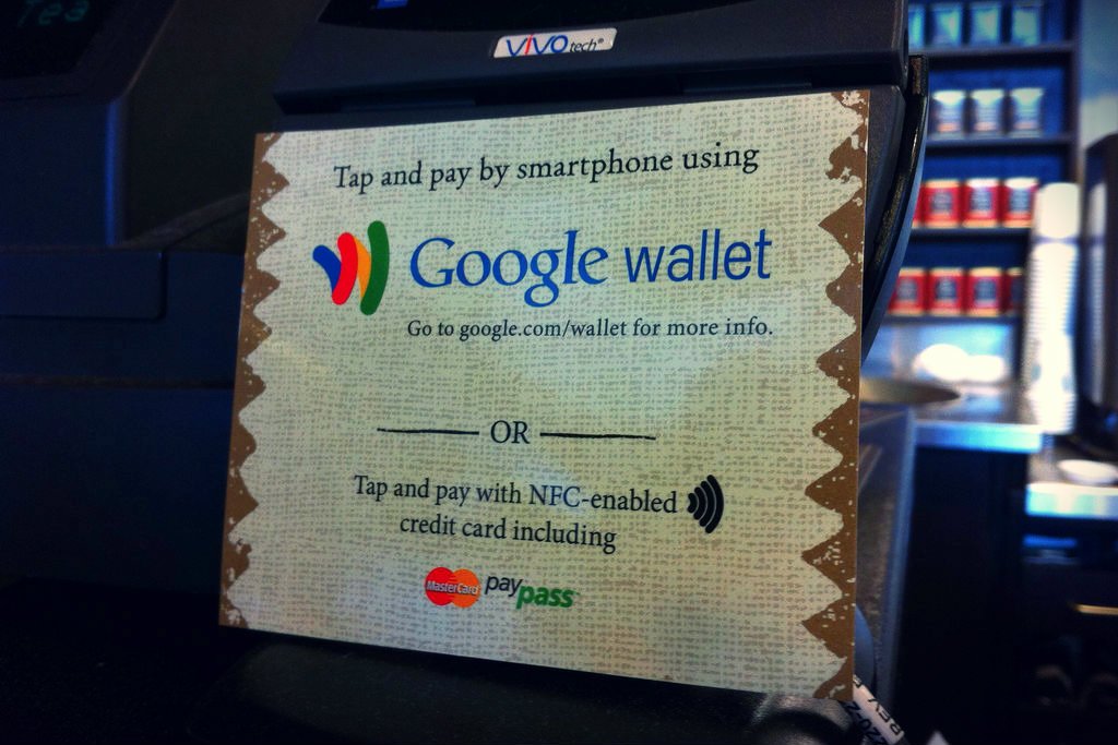 Google Wallet, jedna z najnowszych prób wejścia świata hi-tech do branży FinTech.