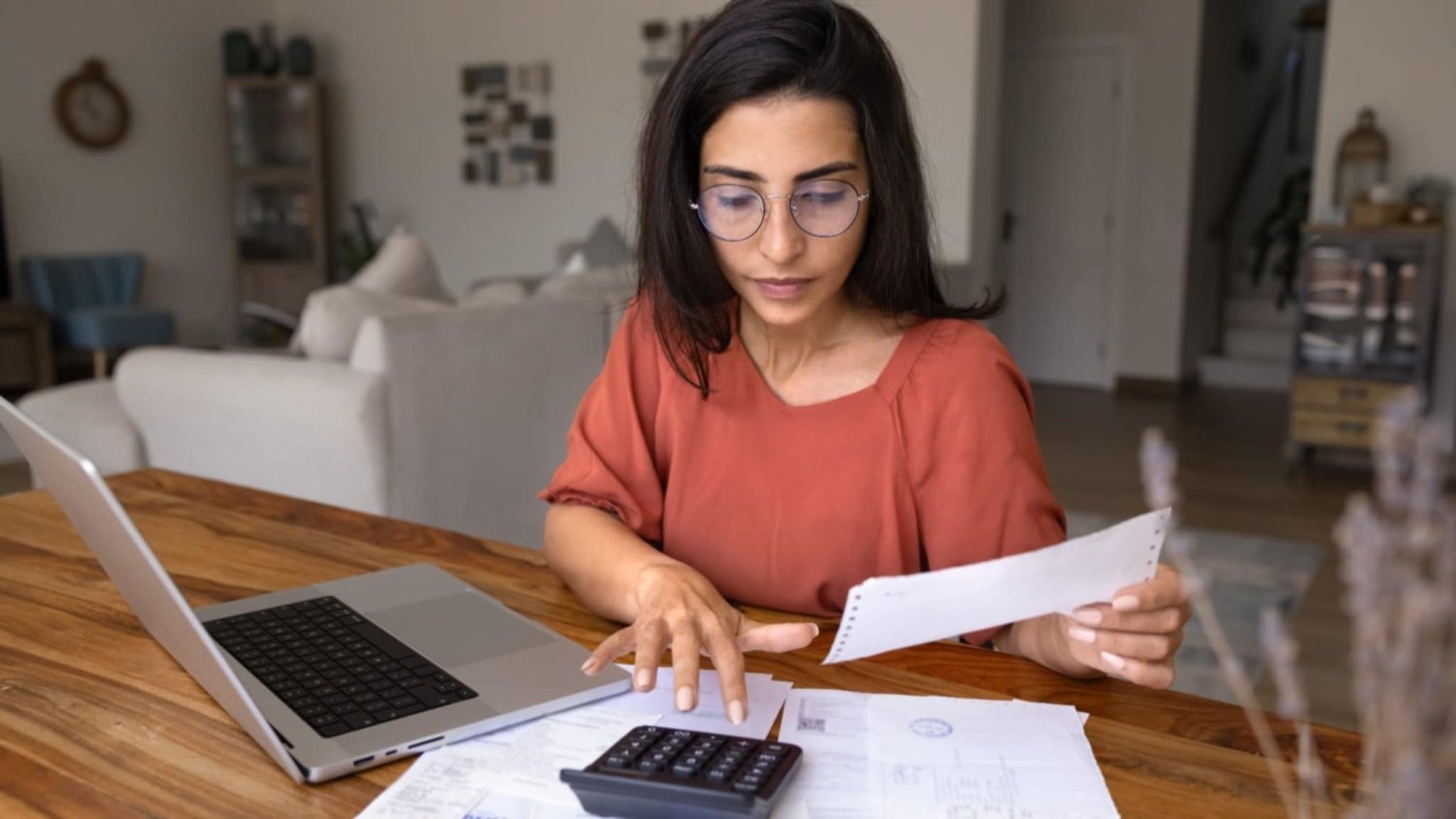 Jak rozliczyć PIT za 2025 rok? Poradnik krok po kroku, z humorem i bez bólu głowy