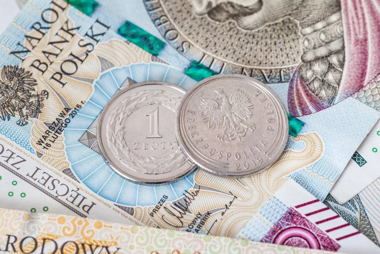 15 grudnia - złoty lekko się umocnił