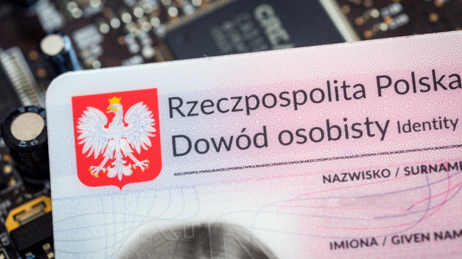Dowód osobisty dla dziecka? Owszem. Oto jak go wyrobić.