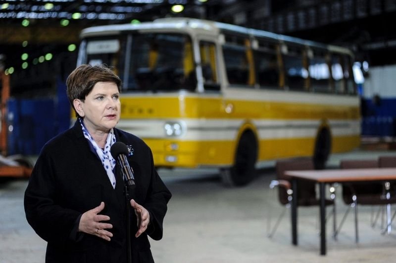 W 2016 r. na ratunek Autosanowi ruszyli politycy PiS, w tym ówczesna premier Beata Szydło.