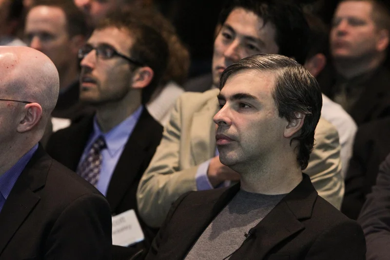 Larry Page, współzałożyciel Google, zapewnił swoim pracownikom atrakcyjny system zabezpieczeń socjalnych