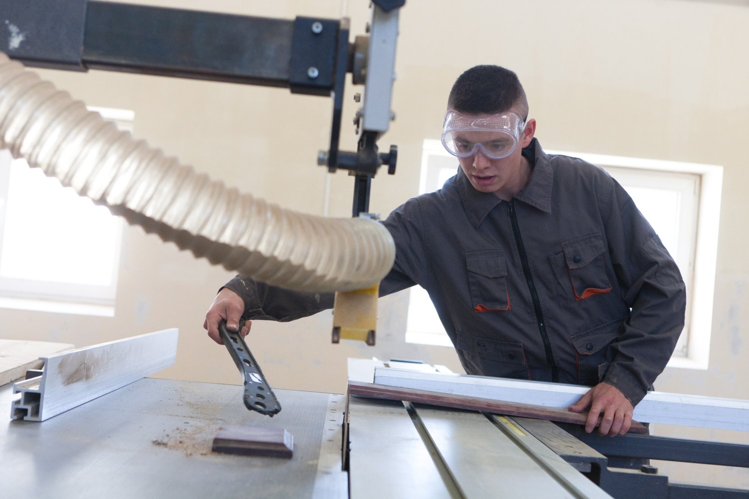 Szkolenie zawodowe w Polsce zostało zepchnięte na margines.