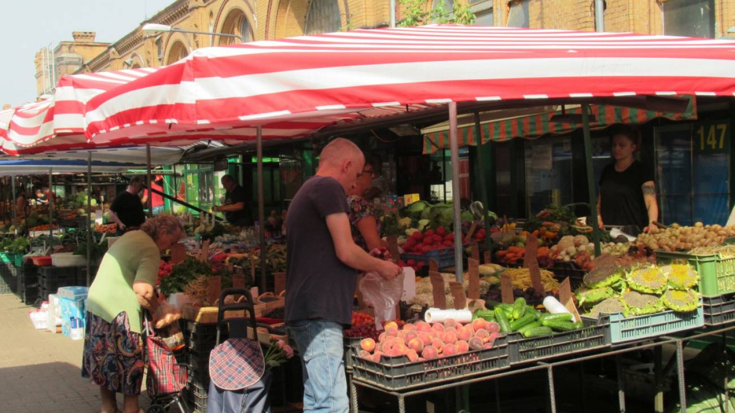 rynek z warzywami