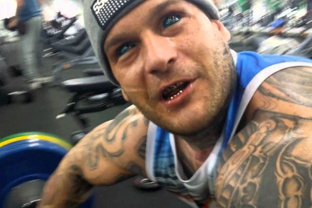 Paweł Mikołajuw, czyli Popek