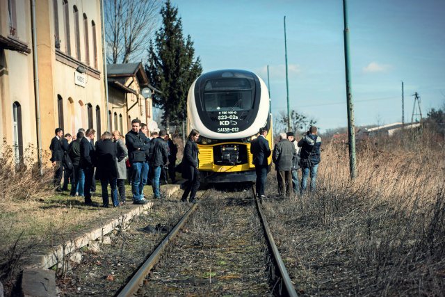 Pieniędzy na modernizację torów nigdy za wiele. Co pokazuje chociażby ten przykład z Polski