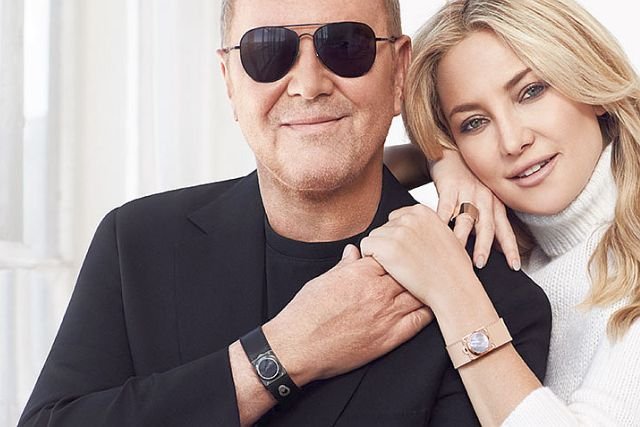 Michael Kors i Kate Hudson prezentują serię sportowych opasek na rękę