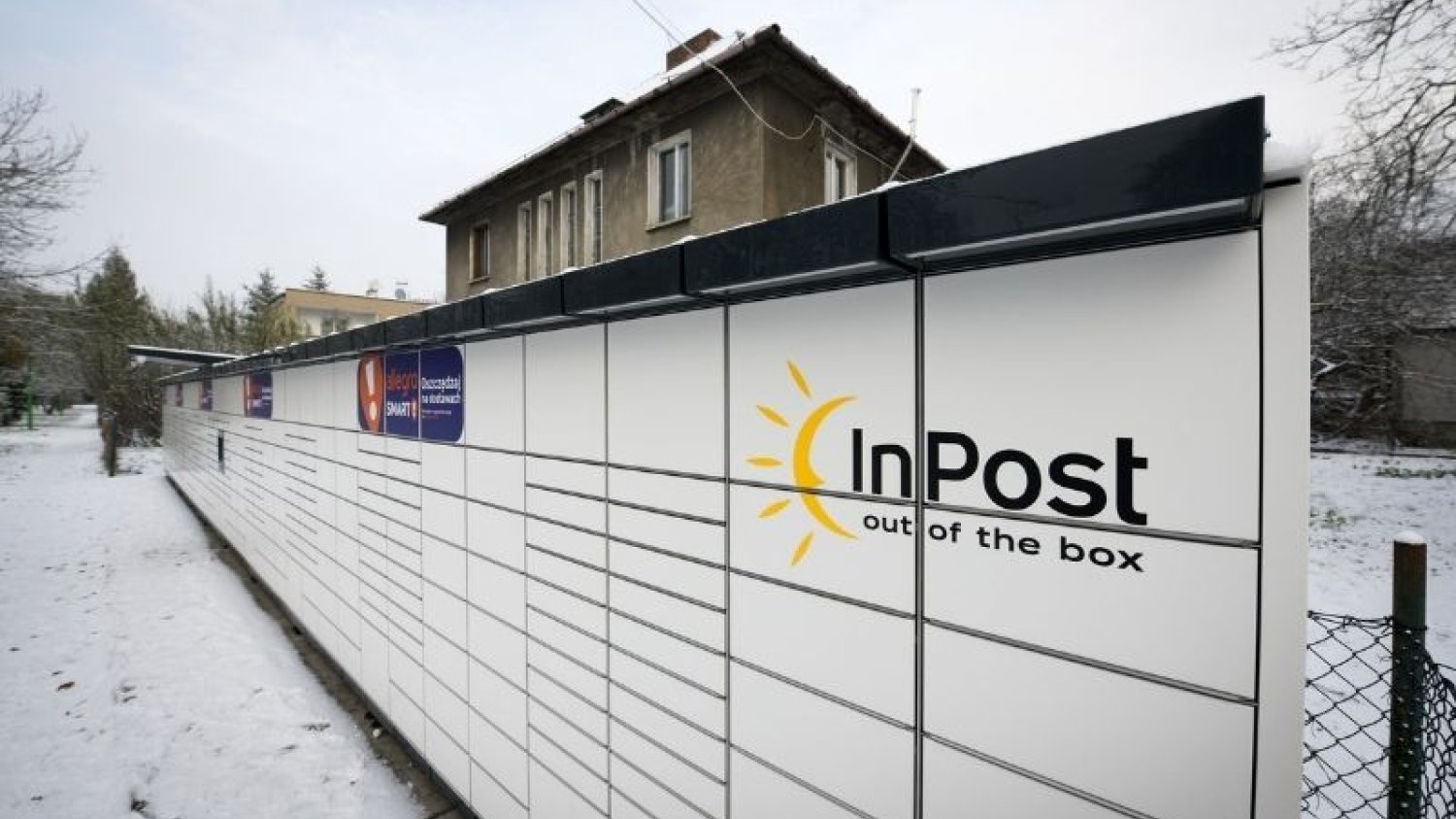 InPost zapowiada, że będzie stawiać 100 nowych paczkomatów tygodniowo.