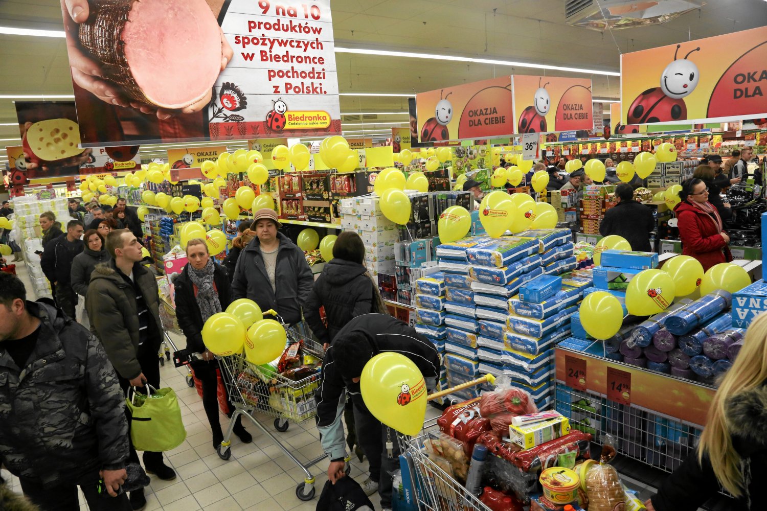 Już niebawem w sklepach sieci Biedronka pojawią się w sprzedaży smartfony Xiaomi Redmi 5A.