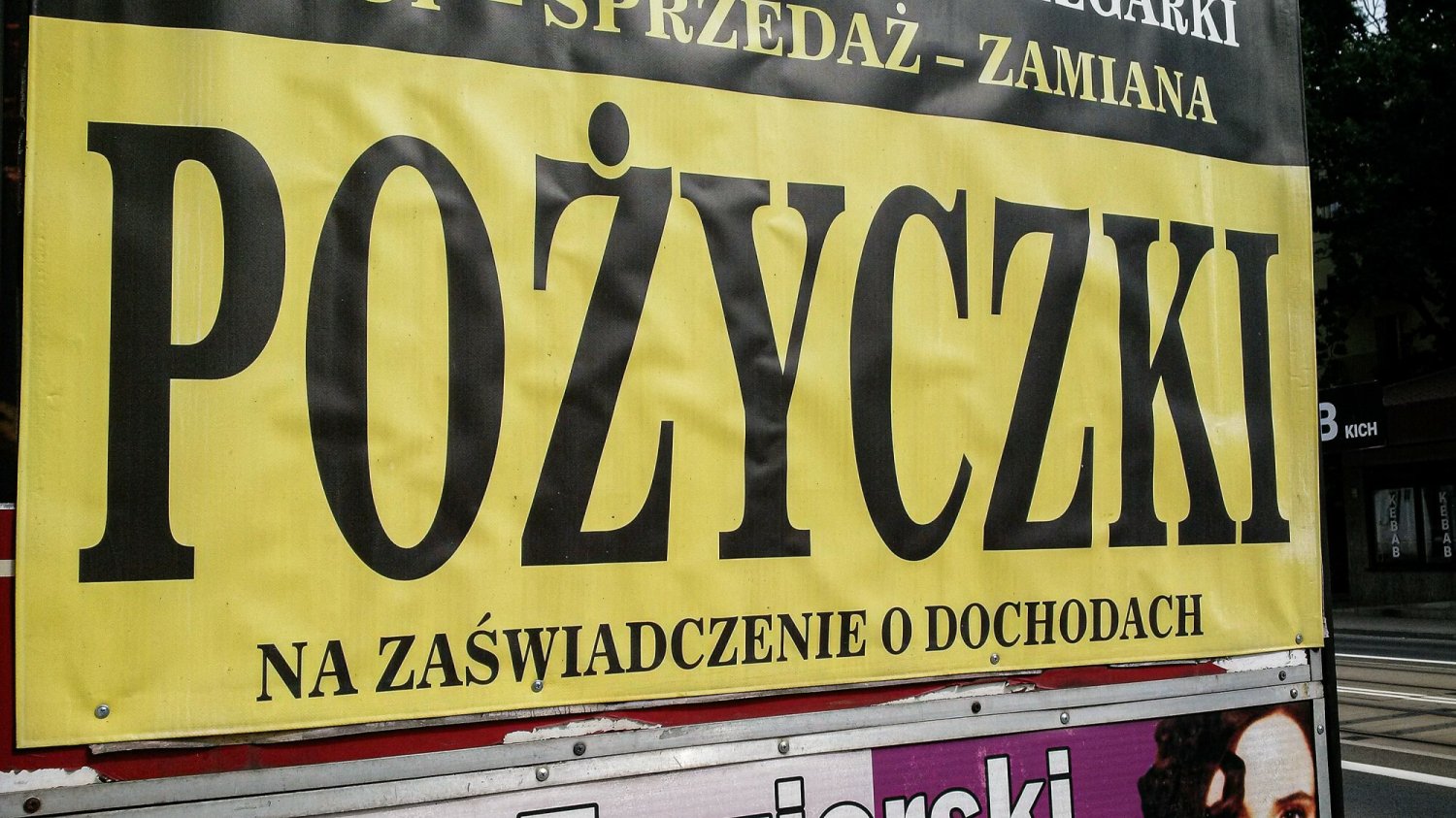 Zadłużenie Polaków w 2024 roku – raport BIK