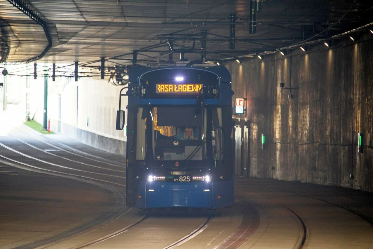 Chwilę po otwarciu Trasy Łagiewnickiej, linię tramwajową unieruchomił wadliwy czujnik