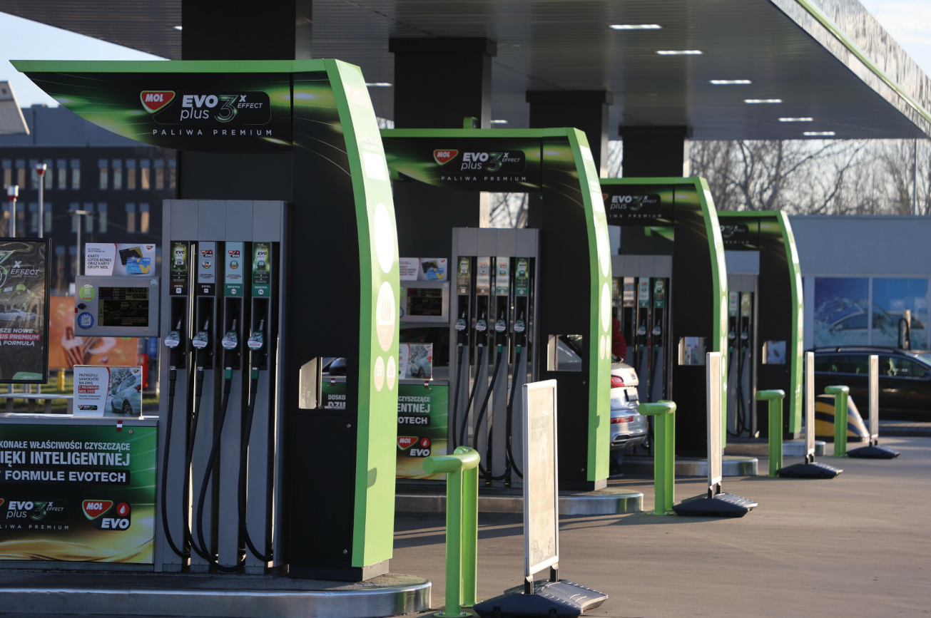 Cena za LPG i benzynę w Polsce będzie rosnąć. Przyczyną jest embargo na gaz z Rosji