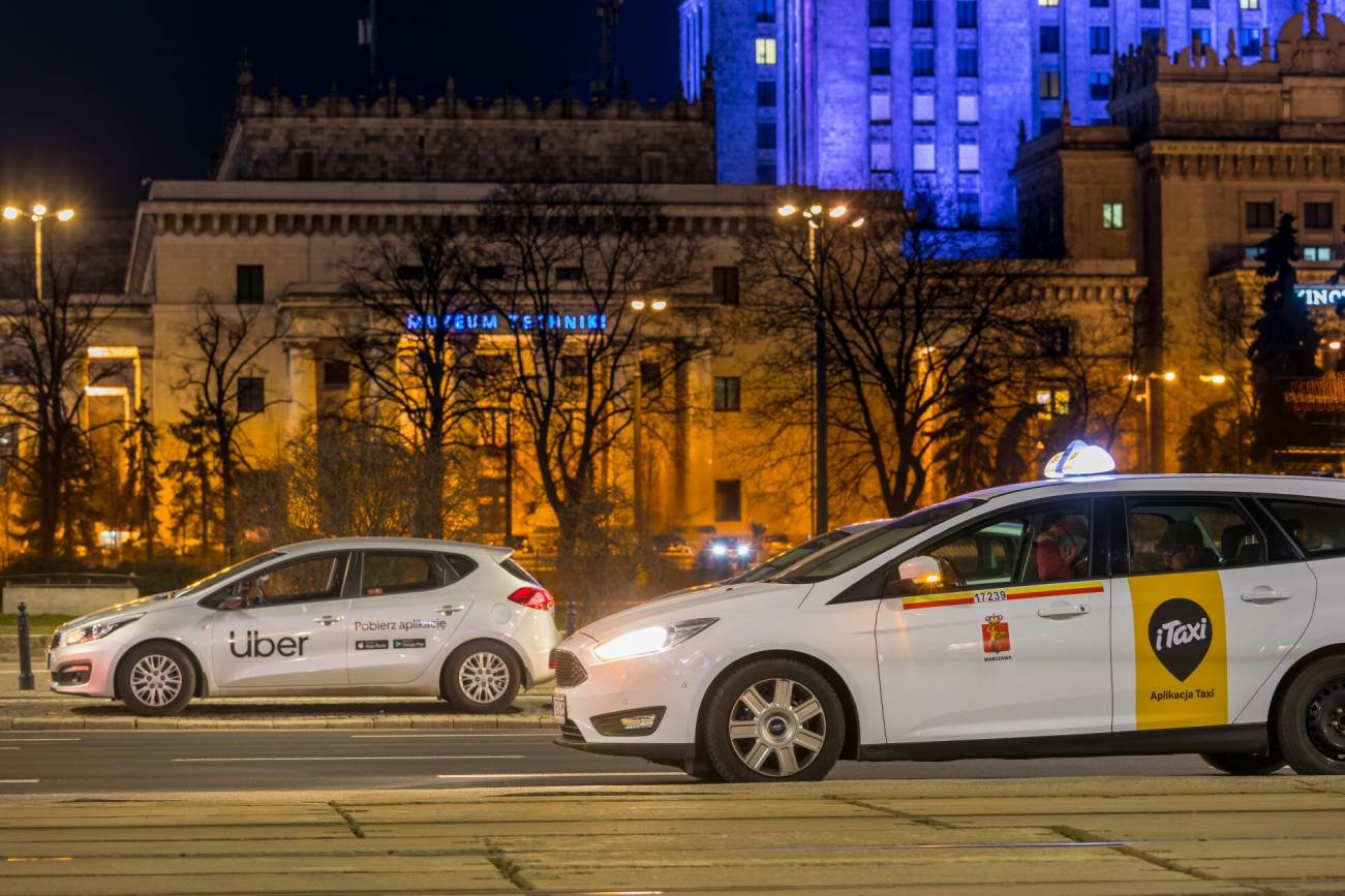 Mniej taksówkarzy w Polsce przełoży się na wyższe ceny.