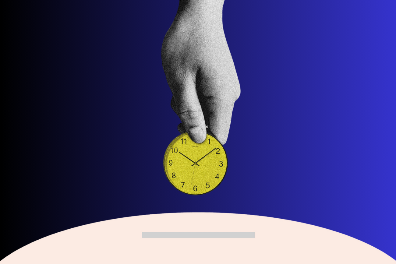 "Warto zacząć od prześledzenia swoich wydatków i sprawdzenia, na co idą nasze pieniądze. Zakładam, że wielu znajdzie coś, z czego mogłoby zrezygnować. Alkohol, używki, lotto, na to statystyczni Polacy wydają dużo."