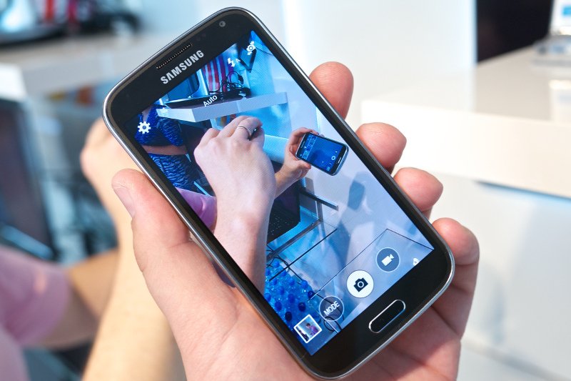 Samsung i Politechnika Śląska pracują nad systemem identyfikacji użytkowników smartfonów na podstawie głosu.