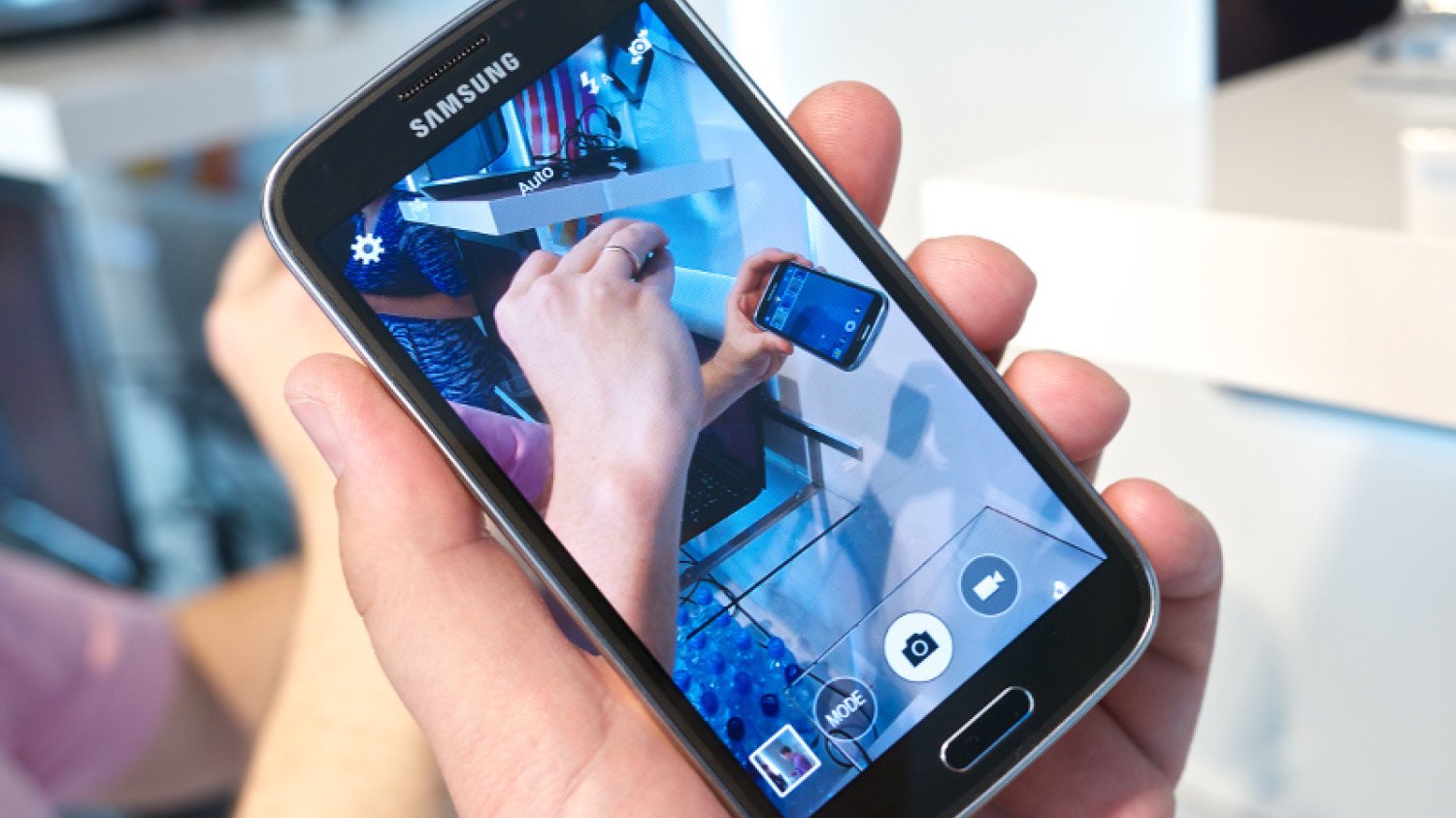 Samsung i Politechnika Śląska pracują nad systemem identyfikacji użytkowników smartfonów na podstawie głosu.