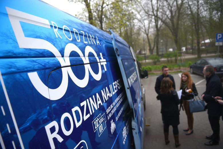 Ulga na dzieci przynosi Polakom coraz mniej korzyści.