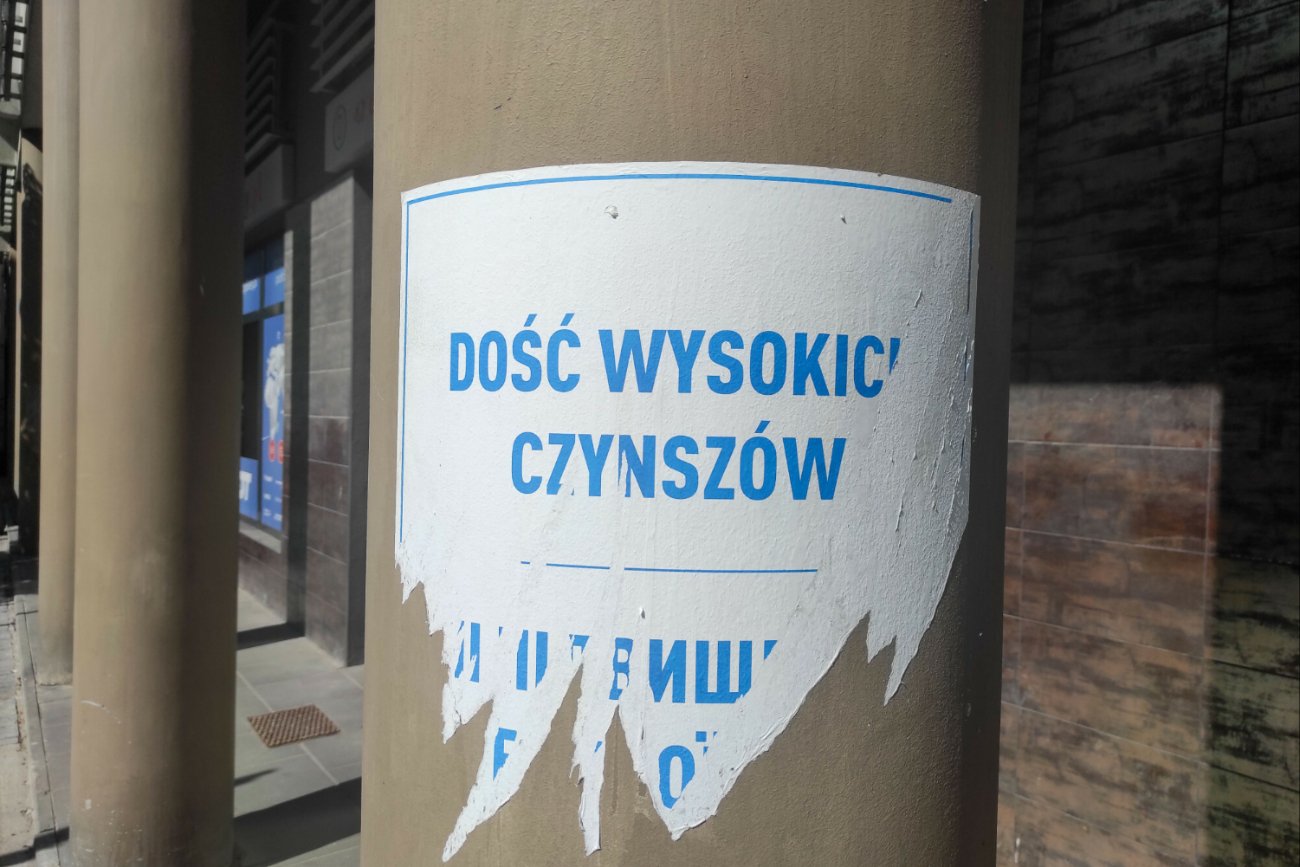 Protest przeciwko wysokim czynszom.