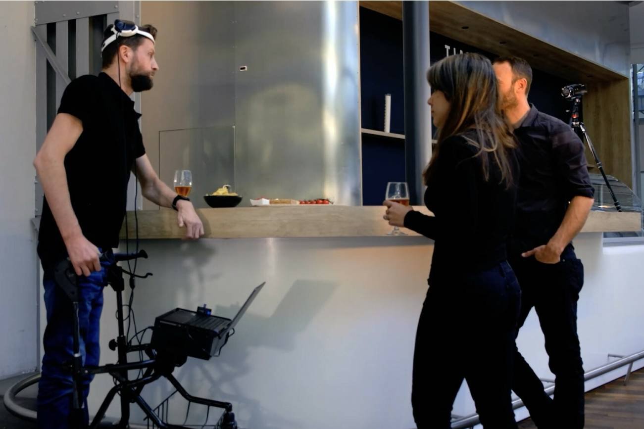 Gert (z lewej) może znów cieszyć się przyjemnościami życia.