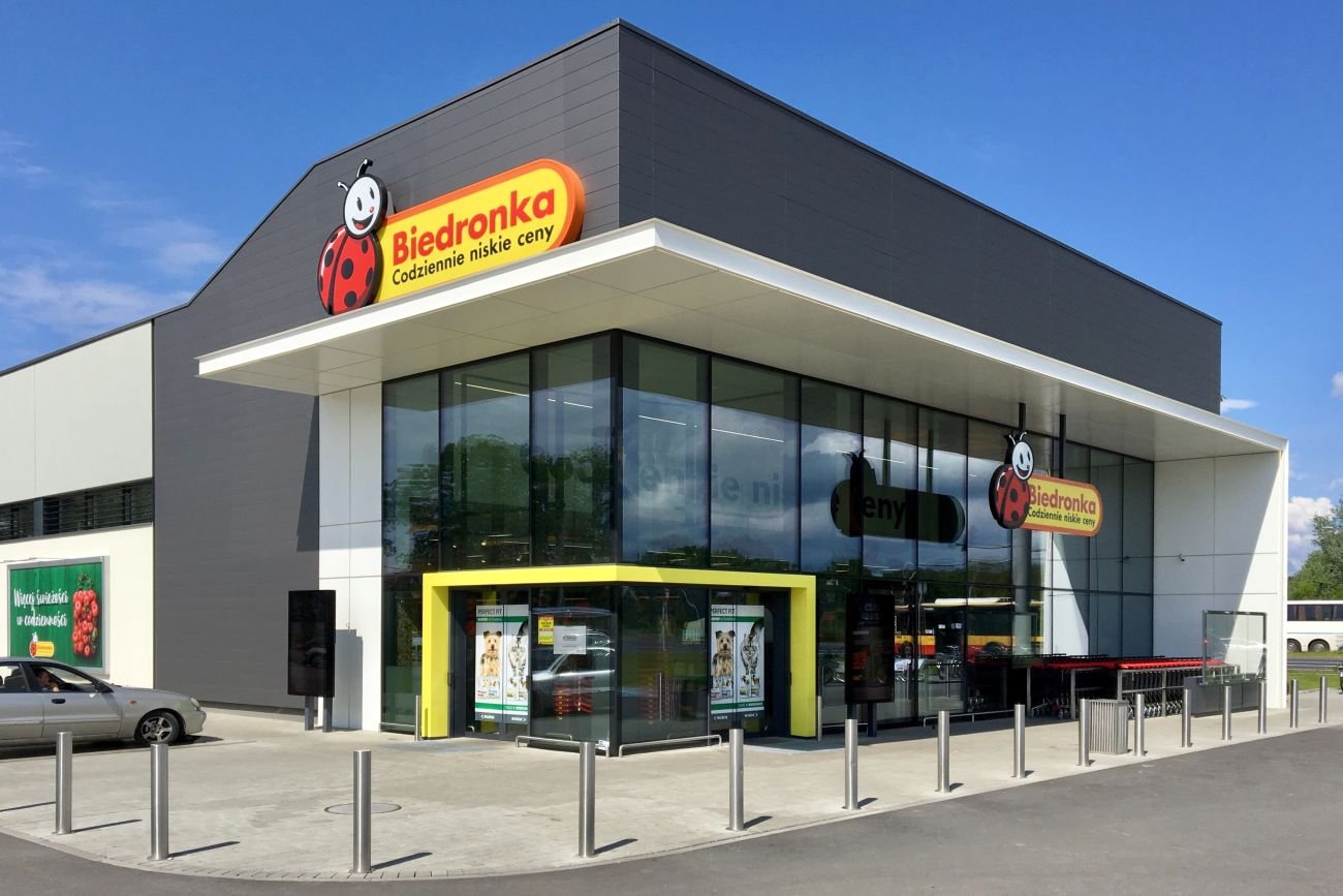 Butelki po piwie można zwracać do Biedronki. Za szkło po 5 gatunkach piwa sklep płaci po 50 gr za sztukę