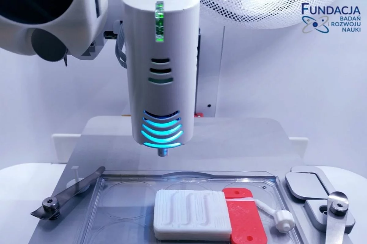Dzięki bionicznej trzustce tworzonej w drukarce 3D chory potrzebujący przeszczepu nie jest uzależniony od dawcy.
