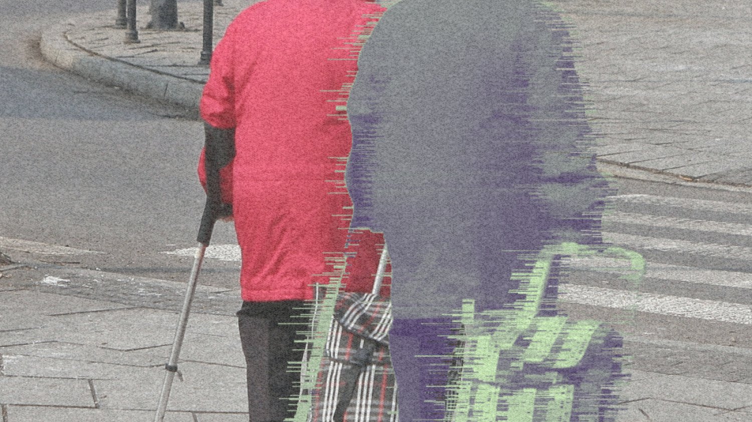 Seniorka na pasach.