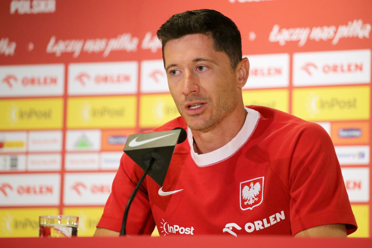 Co ze współpracą Roberta Lewandowskiego i Oshee?