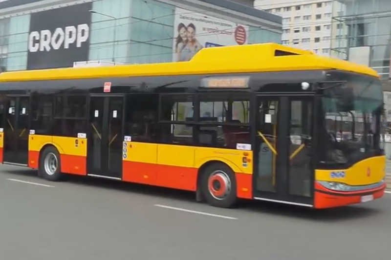 Pierwszy elektryczny autobus Solarisa kursuje już w Warszawie