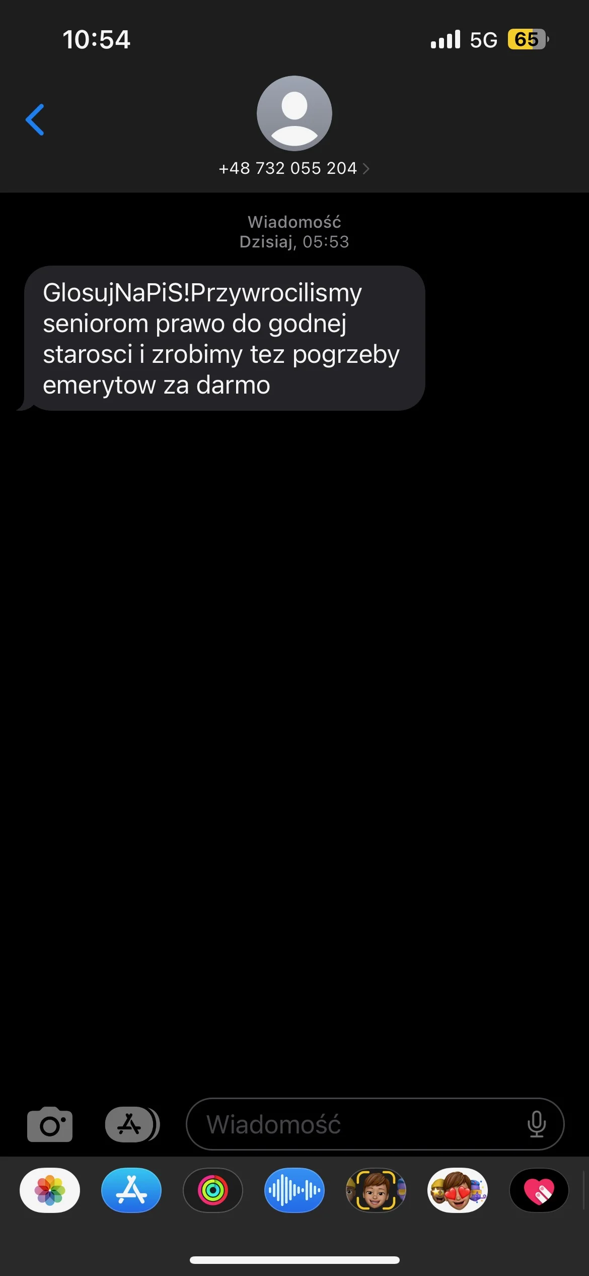 SMS od PiS wysłany do Polaków