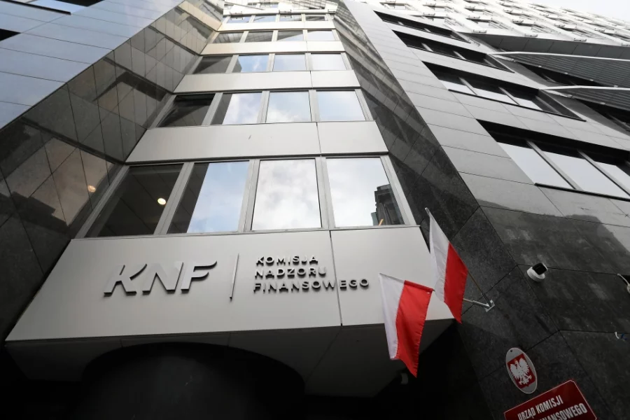 Program restrukturyzacji firm Czarneckiego był pozytywnie przyjęty w KNF - twierdzą eksperci z branży.