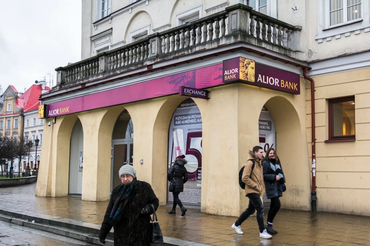 Założyciel Alior Banku Wojciech Sobieraj powraca do sektora finansów: został prezesem nowego belgijskiego banku Aion.