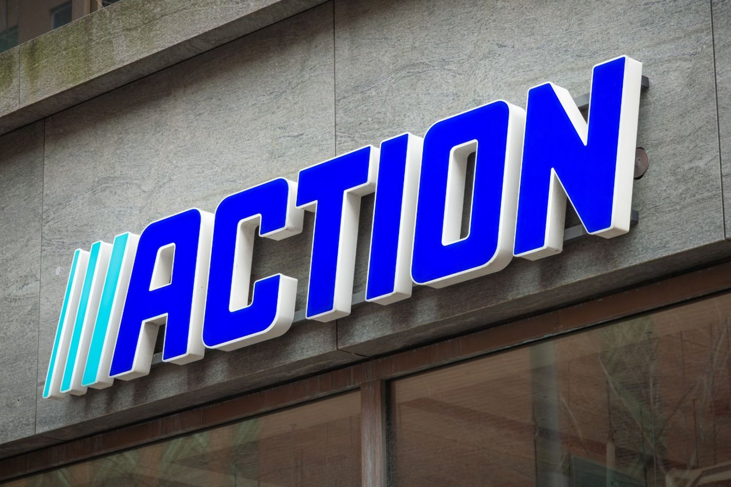Action z nowymi promocjami. Markowe słuchawki kupisz za grosze. Action.