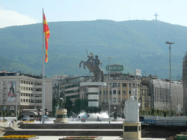 Macedonia zmienia nazwę na Republikę Macedonii Północnej. Kończy to 27-letni spór z Grecją