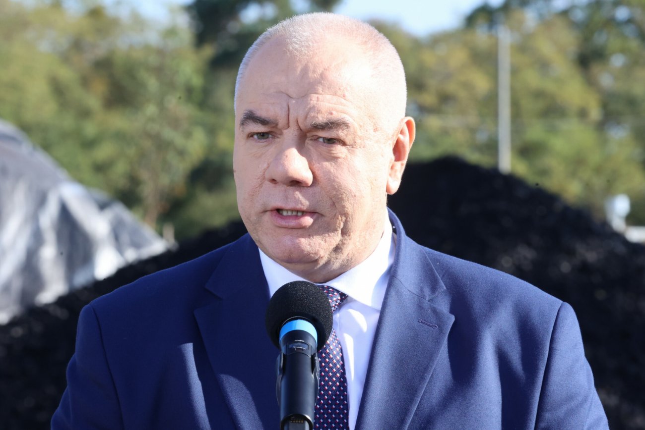 Minister aktywów państwowych Jacek Sasin